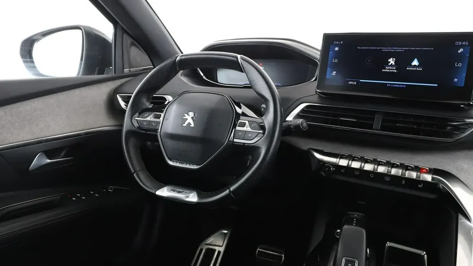 PEUGEOT 3008 -