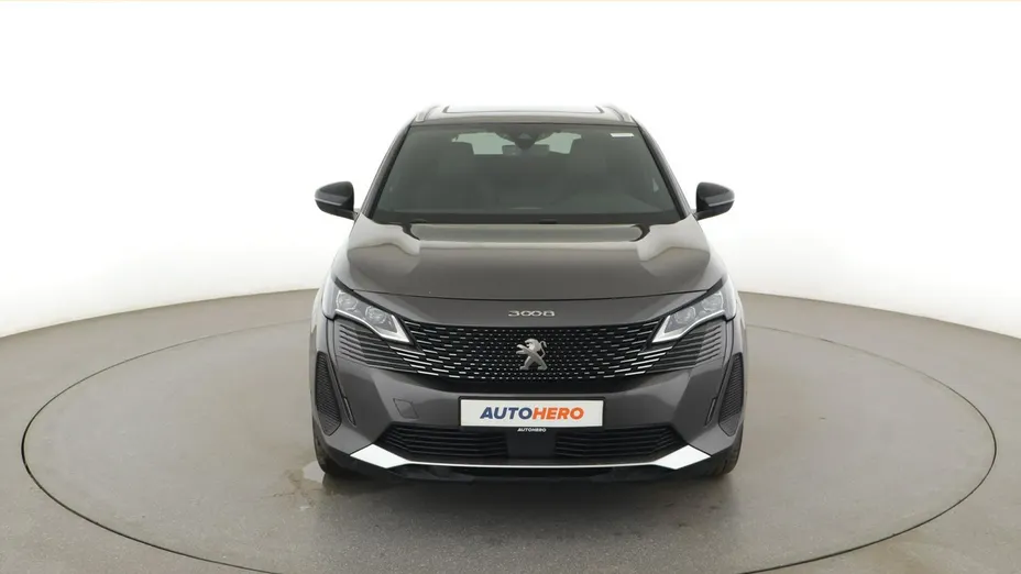 PEUGEOT 3008 -