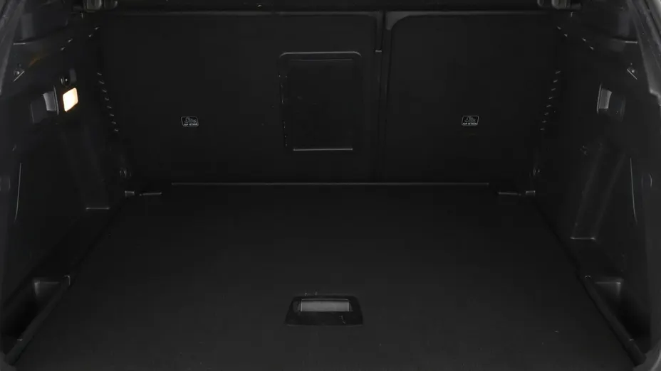 PEUGEOT 3008 -