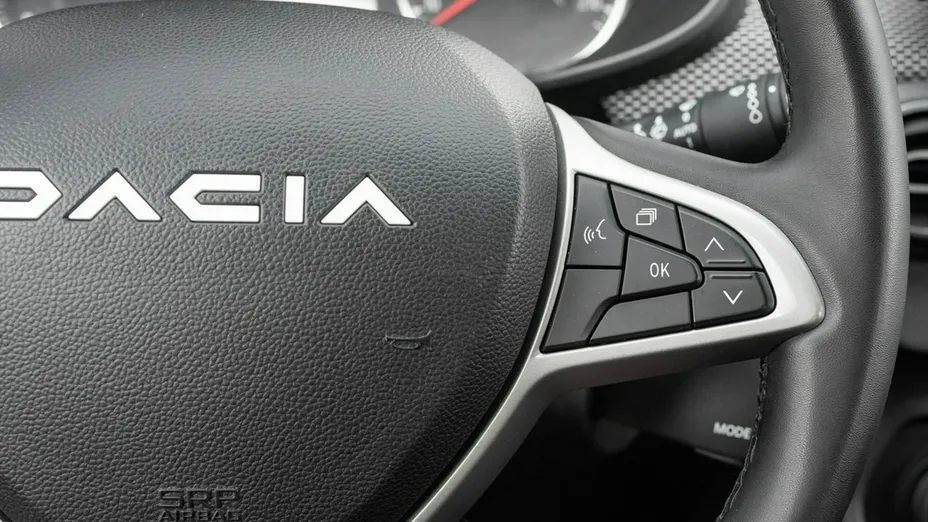 DACIA Sandero -