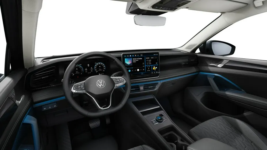 VOLKSWAGEN Tiguan -