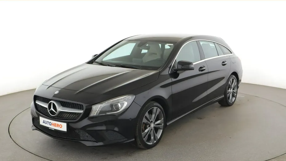 MERCEDES-BENZ CLA -