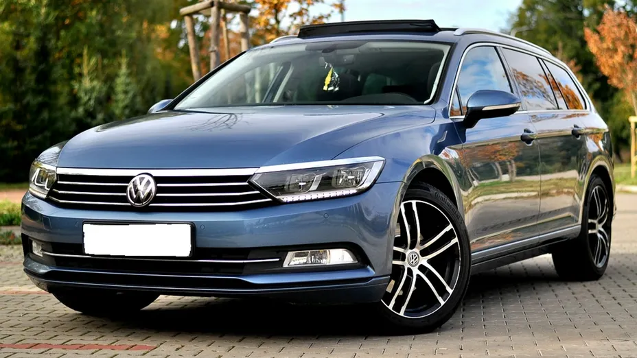 VOLKSWAGEN Passat -