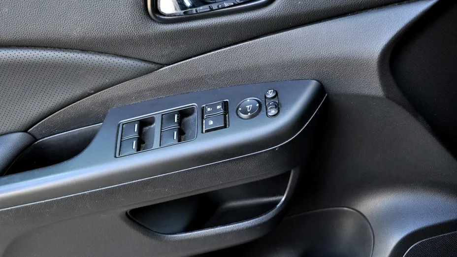 HONDA CR-V -