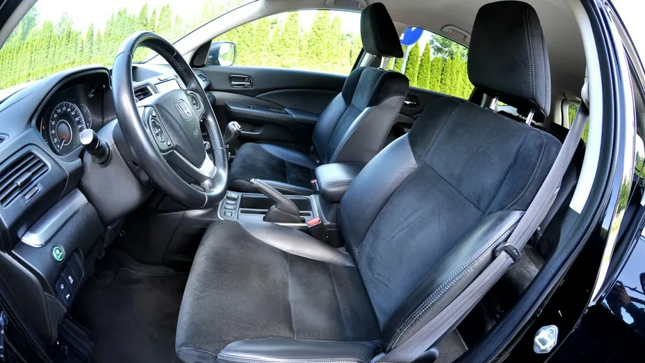 HONDA CR-V -