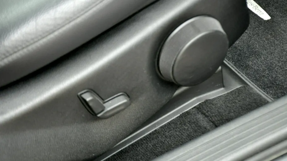 MERCEDES-BENZ GLK -