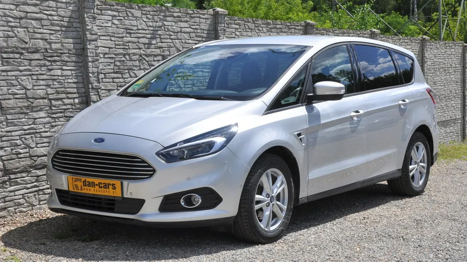 FORD S-MAX -
