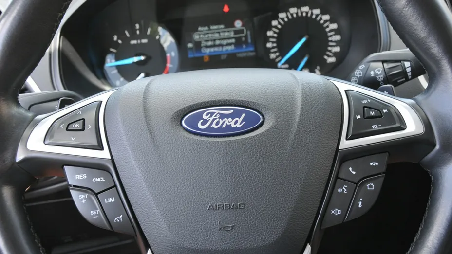 FORD S-MAX -