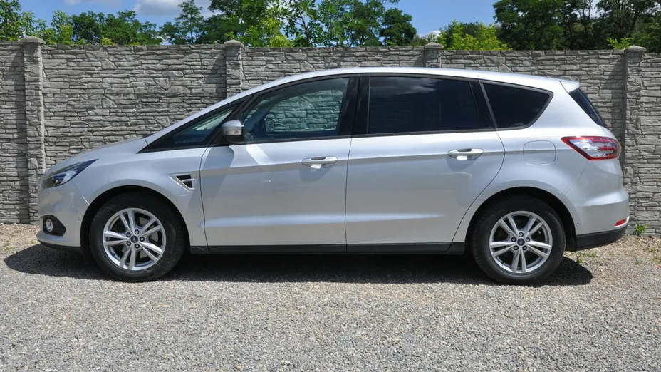 FORD S-MAX -