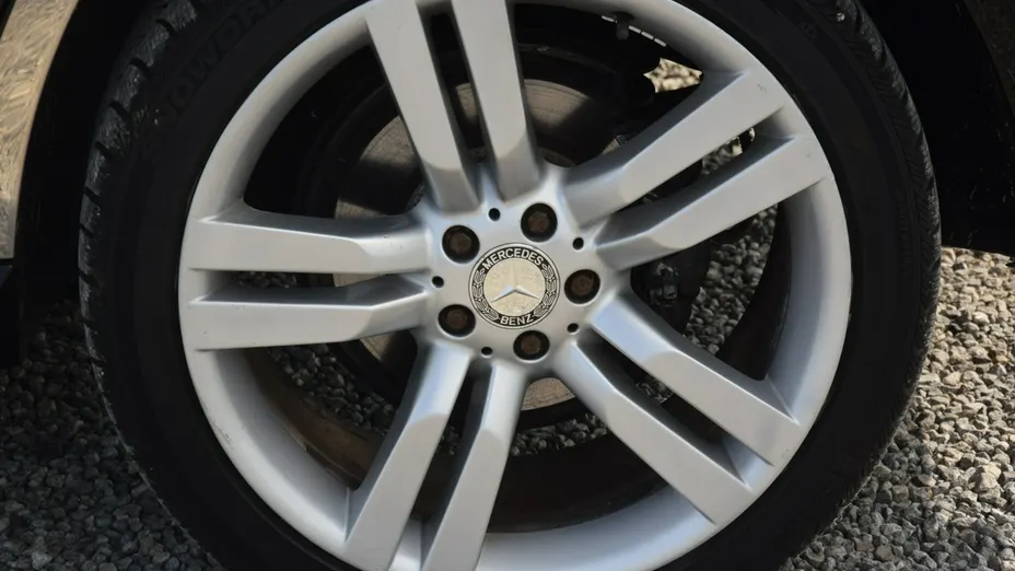 MERCEDES-BENZ GLK -