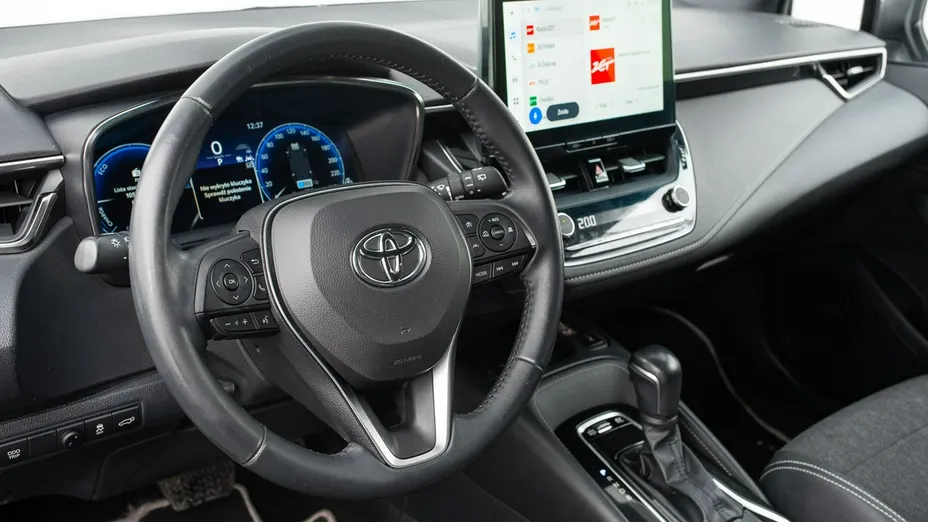 TOYOTA Corolla -