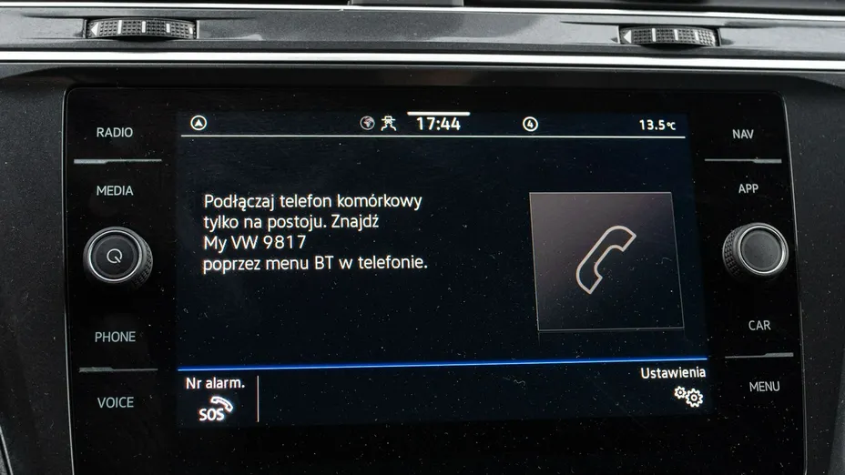 VOLKSWAGEN Tiguan -