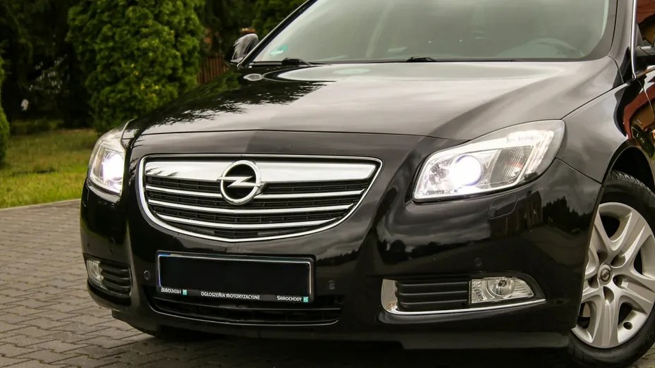 OPEL Insignia -
