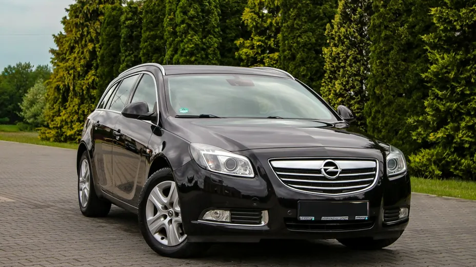 OPEL Insignia -