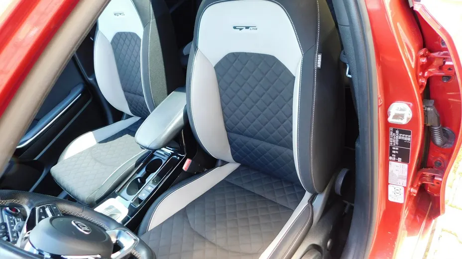 KIA ProCeed -
