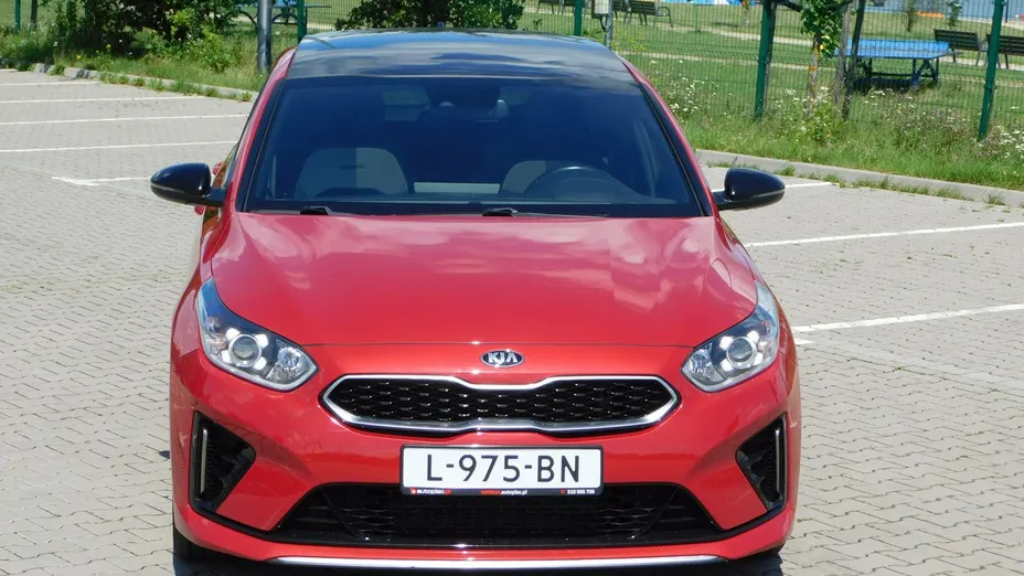 KIA ProCeed -