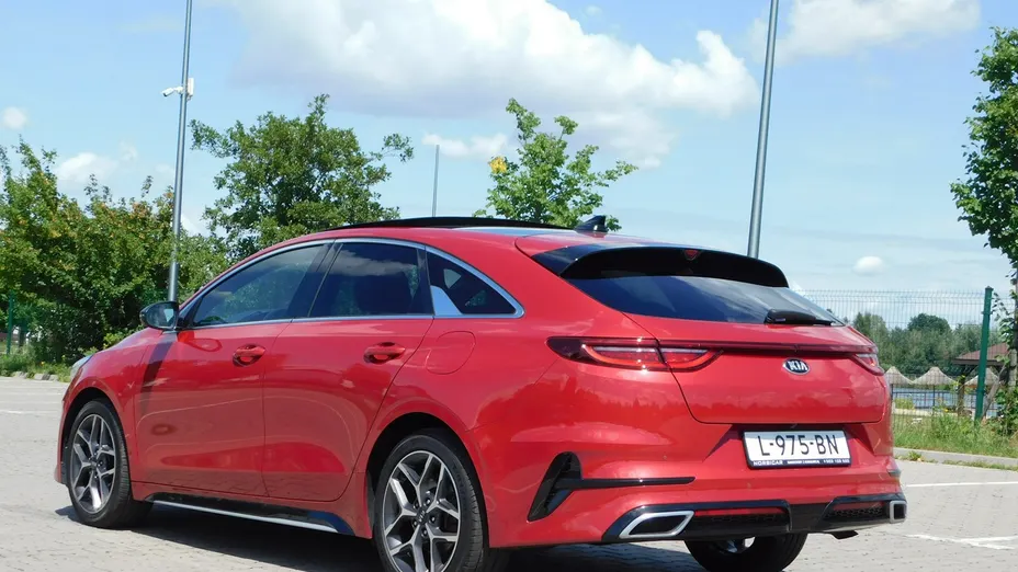 KIA ProCeed -