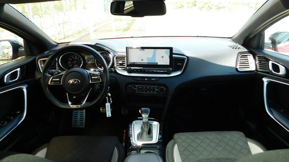 KIA ProCeed -