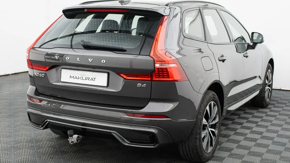 VOLVO XC60 -