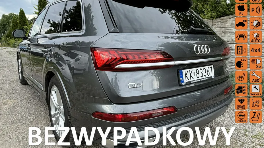 AUDI Q7 -