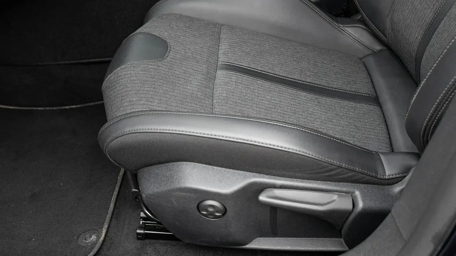 PEUGEOT 508 -