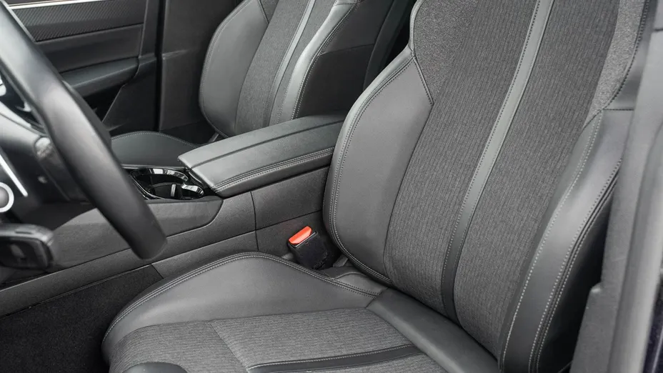 PEUGEOT 508 -