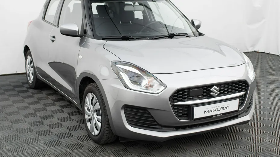 SUZUKI Swift -