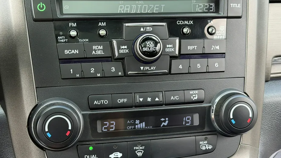 HONDA CR-V -