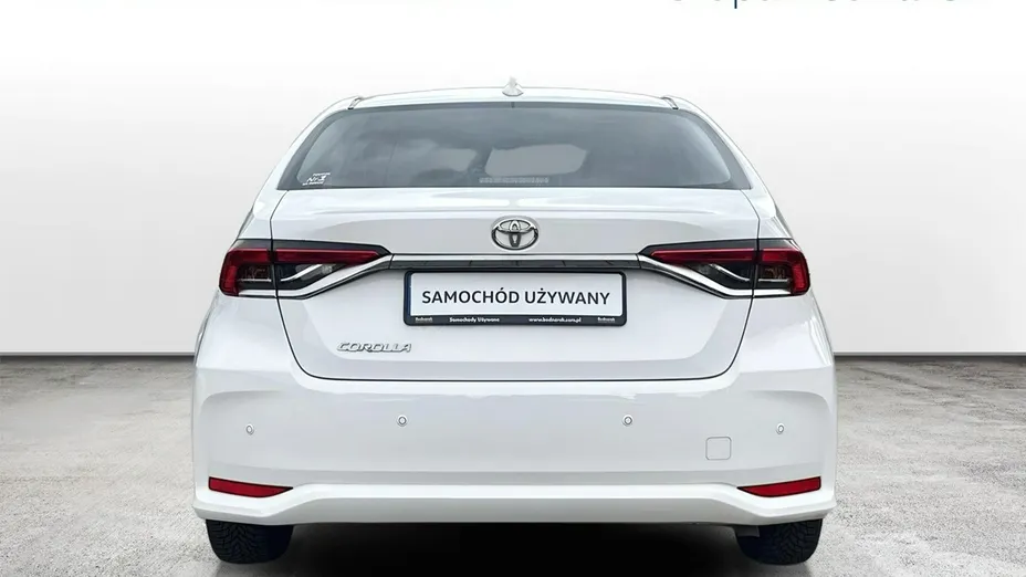 TOYOTA Corolla -