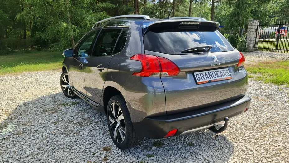 PEUGEOT 2008 -