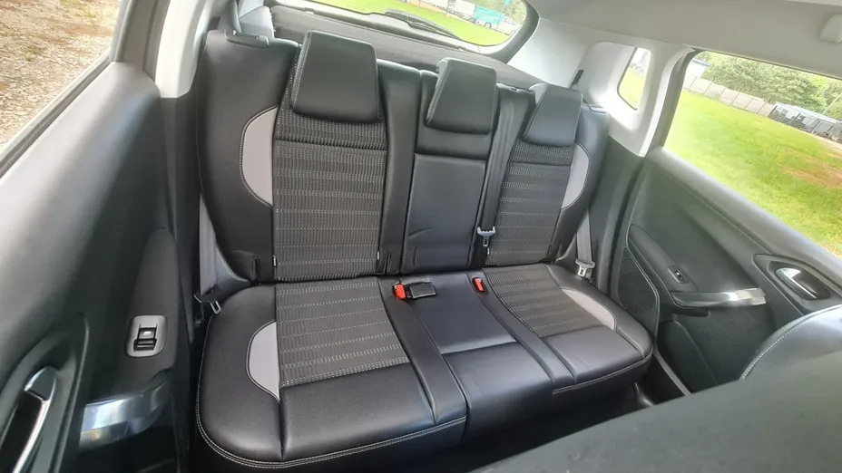 PEUGEOT 2008 -