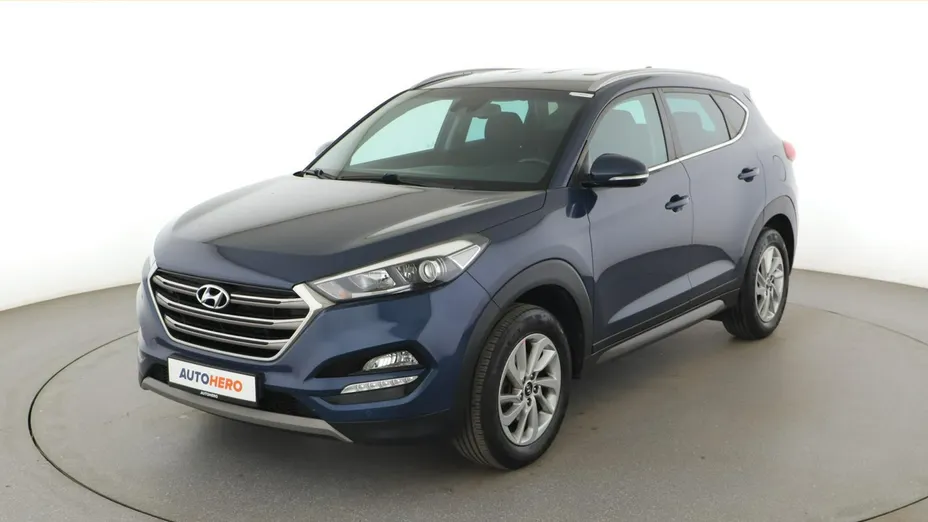 HYUNDAI Tucson -