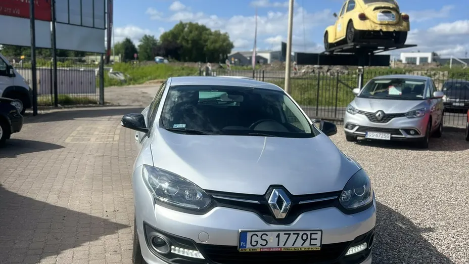 RENAULT Megane -