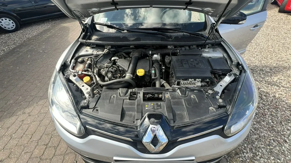 RENAULT Megane -