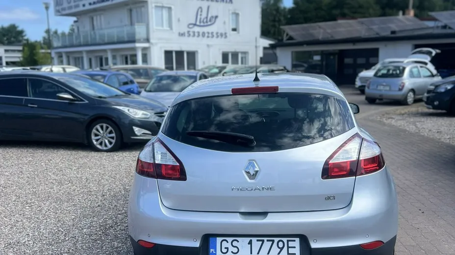 RENAULT Megane -