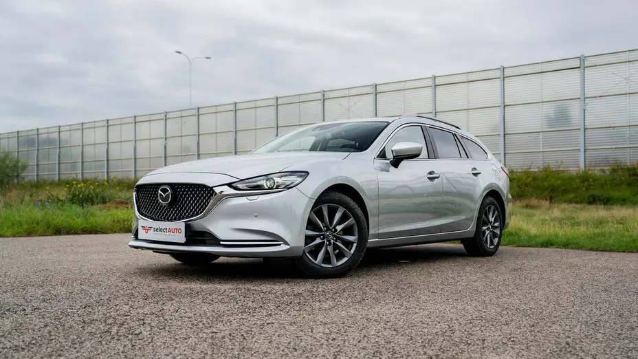 MAZDA 6 -