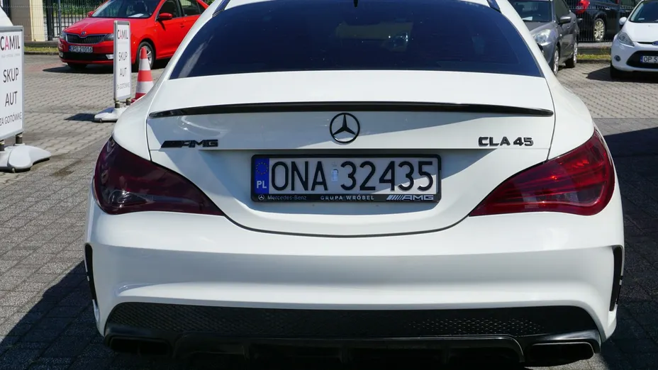 MERCEDES-BENZ CLA -