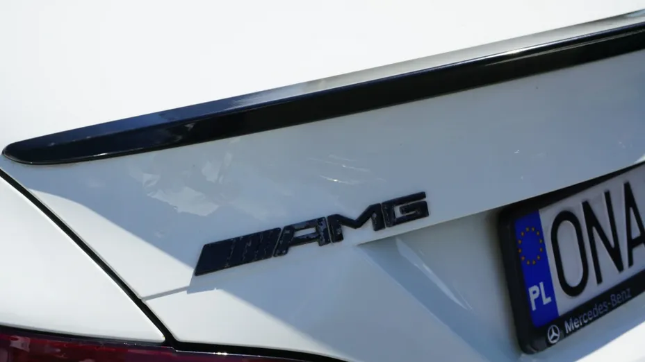 MERCEDES-BENZ CLA -