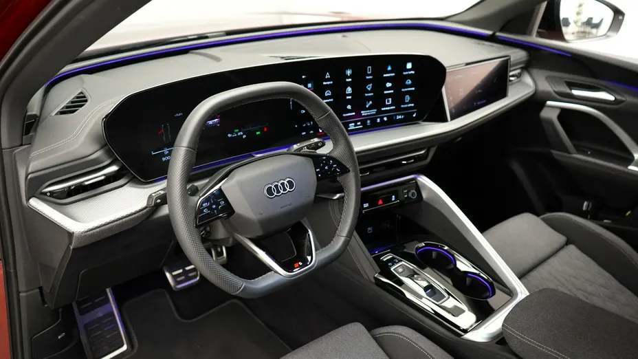 AUDI Q5 -