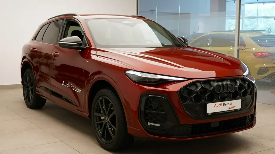 AUDI Q5 -