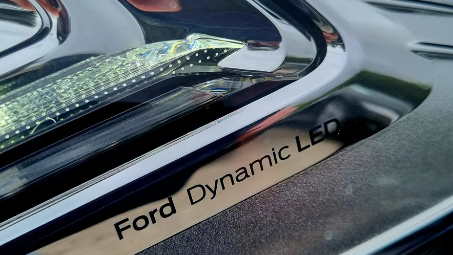 FORD Mondeo -