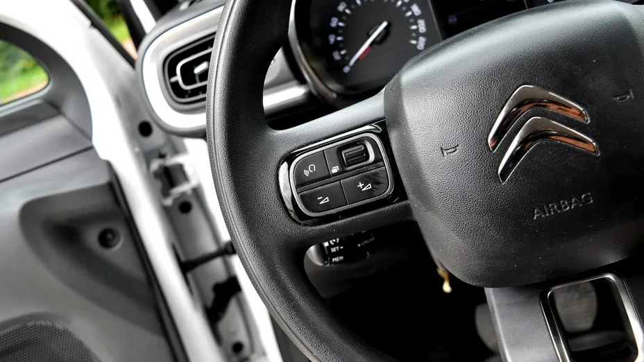 CITROEN C3 -