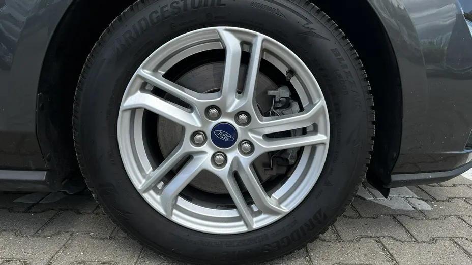 FORD Focus -