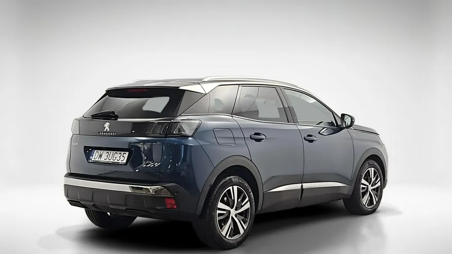 PEUGEOT 3008 -