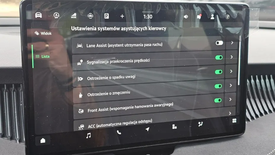 SKODA Superb -