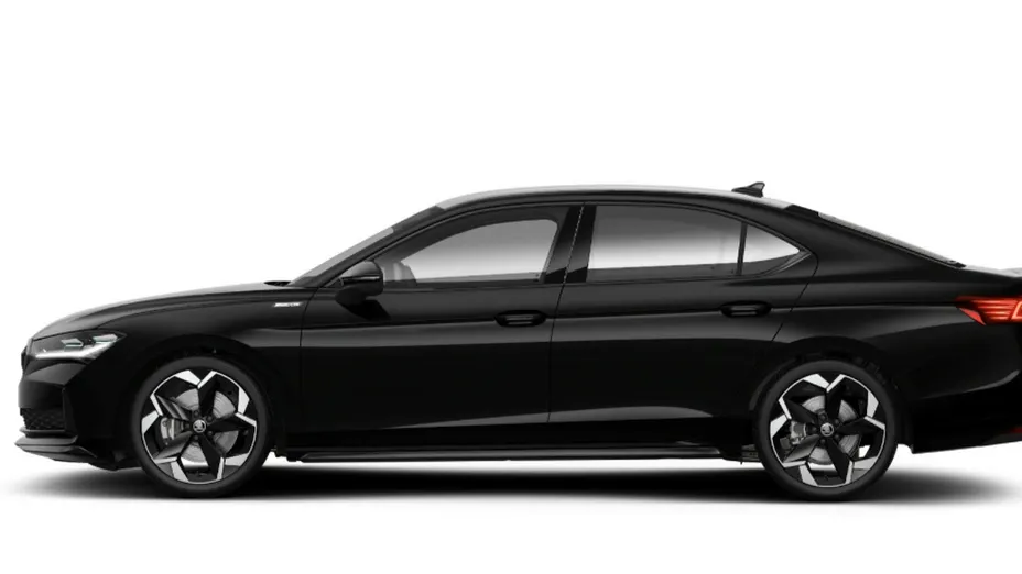 SKODA Superb -