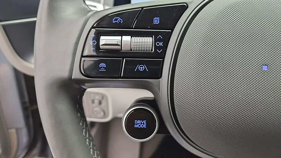 HYUNDAI Ioniq 6 -