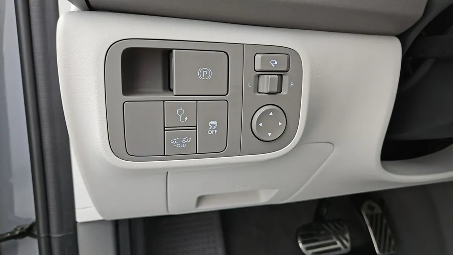 HYUNDAI Ioniq 6 -