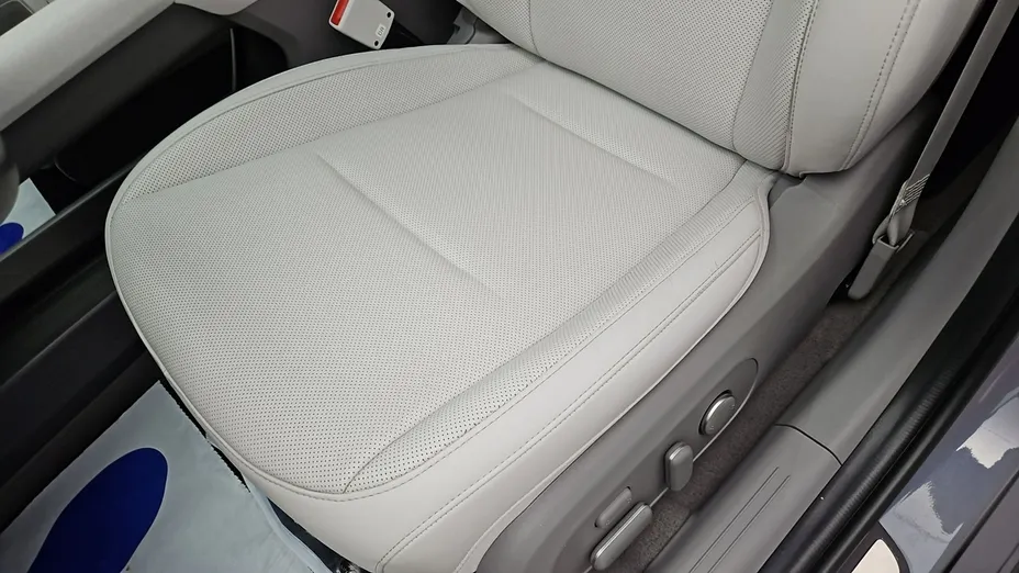 HYUNDAI Ioniq 6 -