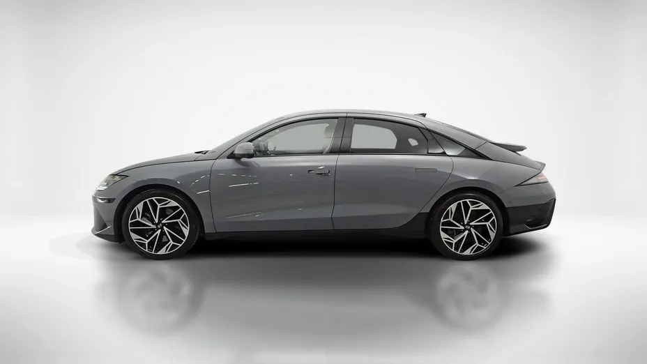 HYUNDAI Ioniq 6 -